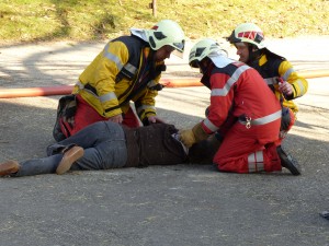 Bergung einer Person durch die Feuerwehr